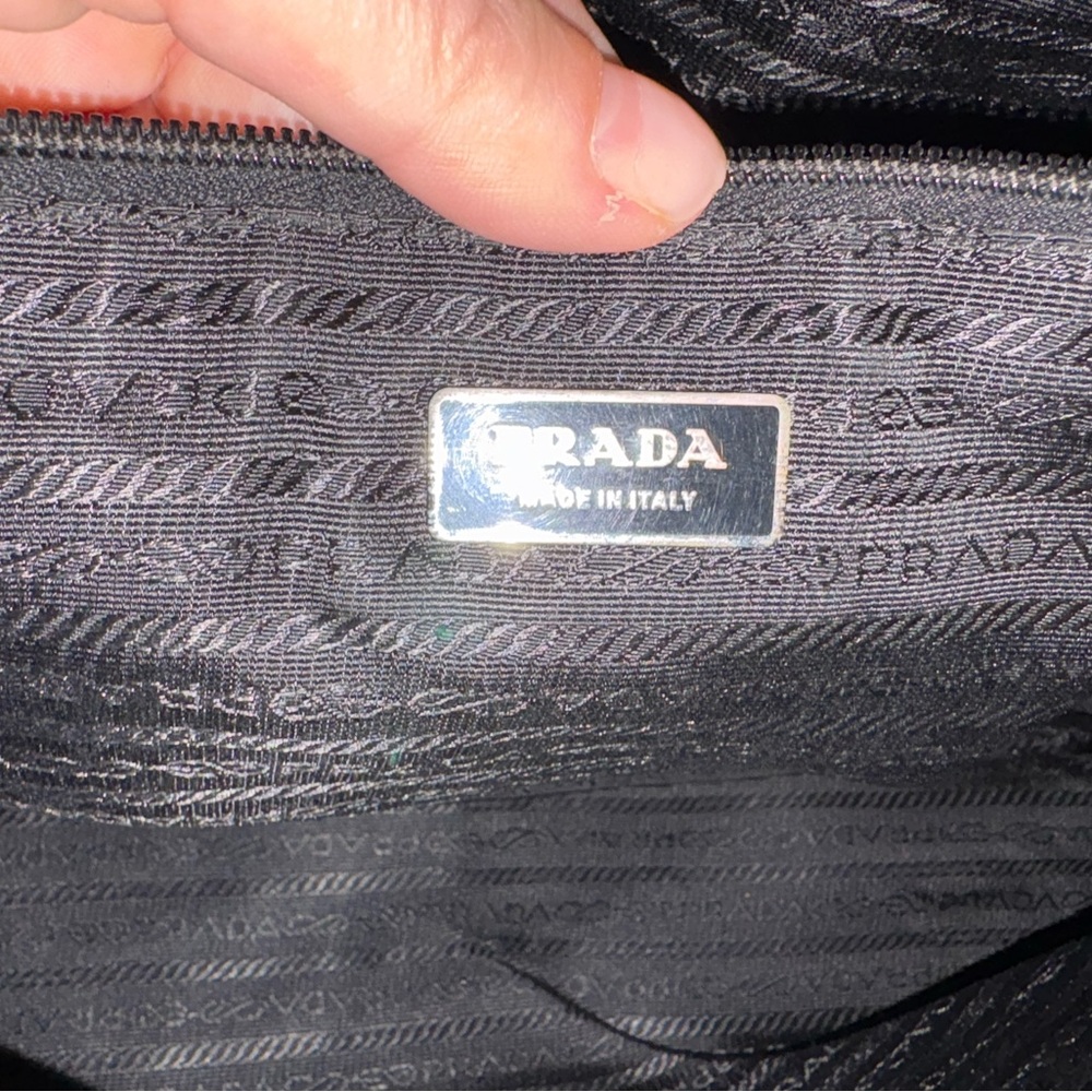 Prada Black Nylon Shoulder Bag 165 144940 - Picture 14 of 15